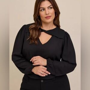 Torrid Tie Front Keyhole Blouse